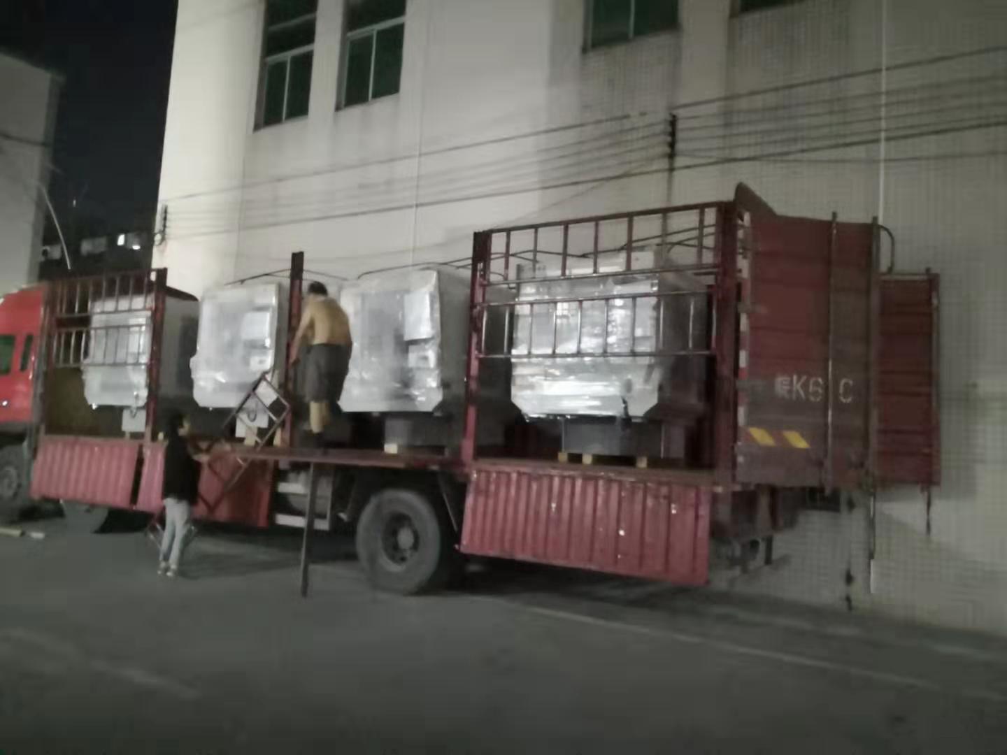 3C妖精视频在线观看免费机